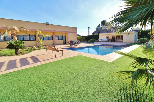 Excelente  chalet en la mejor zona de Mutxamel — 8
