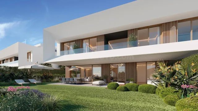 Villa 4 habitaciones 324m² en venta - Estepona