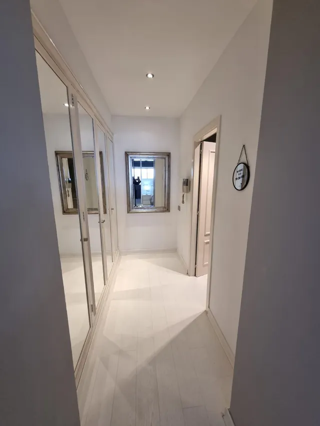 Impresionante Apartamento de Diseño Alquiler Temporada hasta 8 meses Paseo Marítimo primera línea de mar — 46