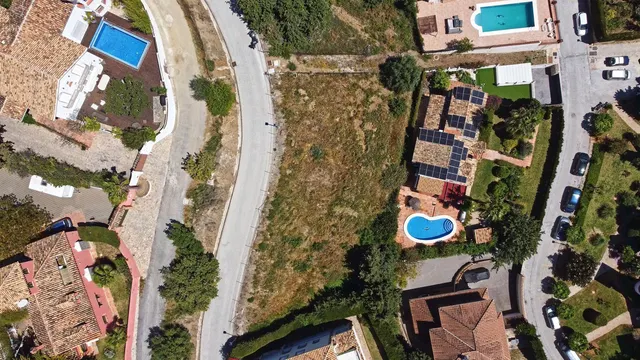 Terreno en Mijas con vistas al mar y construcción exclusiva — 7
