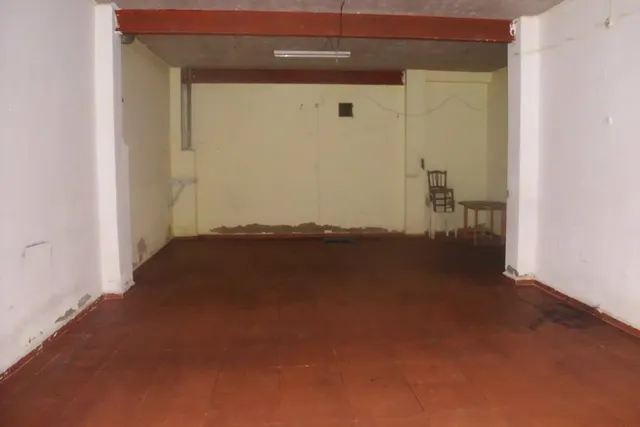 Bajo comercial en C/ Músico E. Casanova - Ontinyent