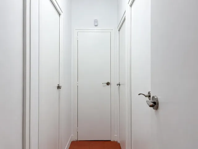 PISO DE 3 DORMITORIOS — 7