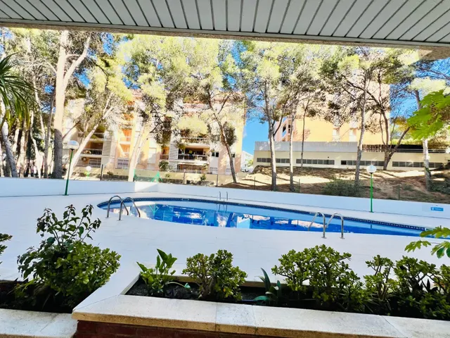 Piso con licencia turística y parking a pie de la playa!! - foto 3