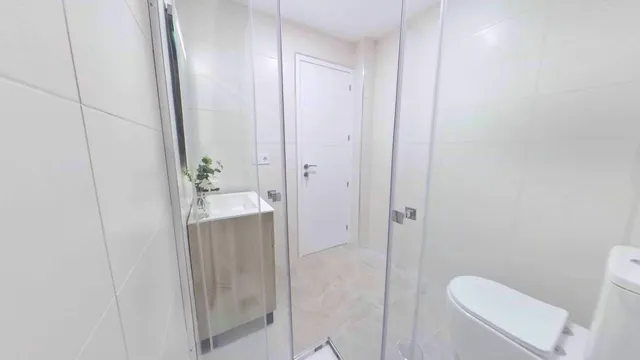 habitación  en piso en el centro de Alicante — 7