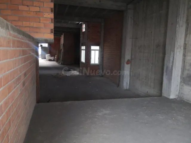 Bajo comercial En Vázquez de Parga - foto 2