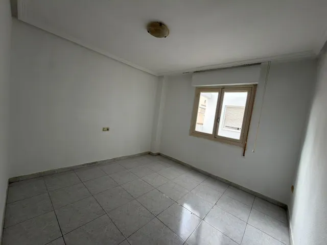 Amplio Apartamento en Almoradí — 16