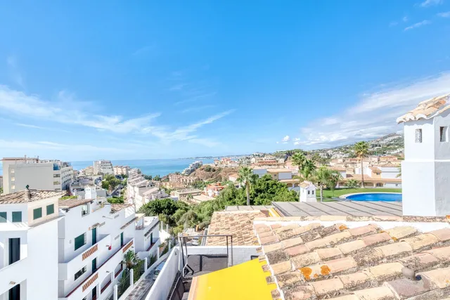 Ático 4 habitaciones 250m² en venta - Centro — 28