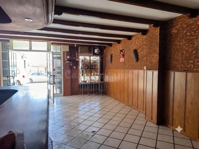 Local Comercial Estratégico frente a la Estación de Tren - foto 2