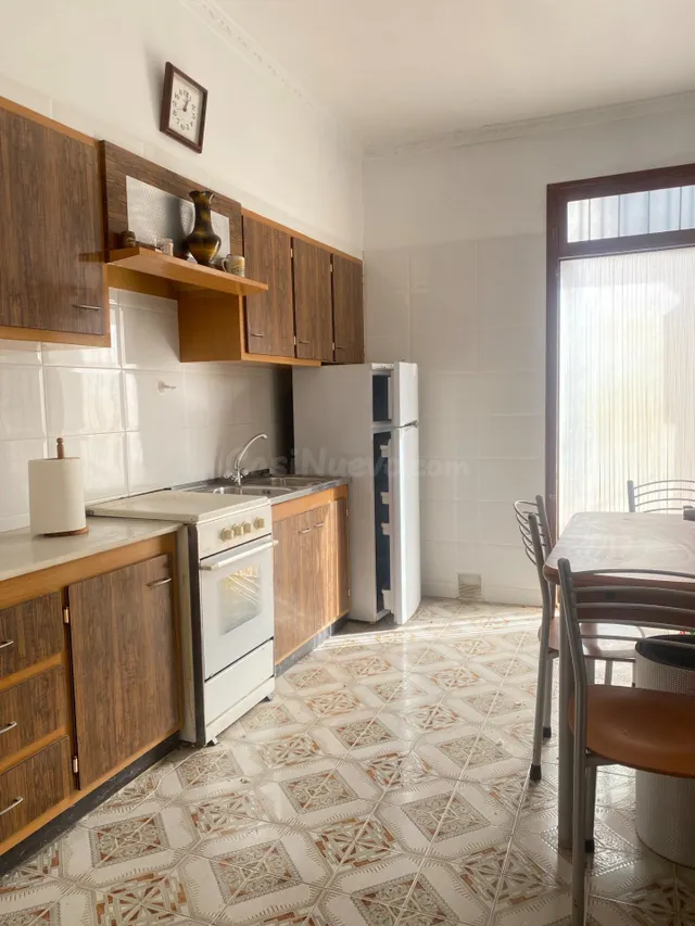 Oportunidad única, BAJO CON 80M DE PATIO - foto 3