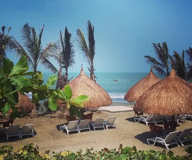 Exclusiva Residencia con Ubicación Privilegiada - Con Campo de Golf ⛳ — 2
