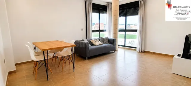 BONITO APARTAMENTO ESQUINERO CON PARQUING Y TRASTERO — 5