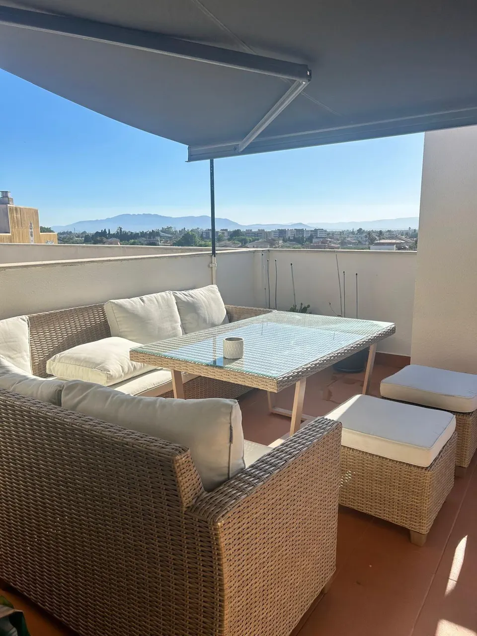 Acogedor duplex con Terraza Privada en Deltebre