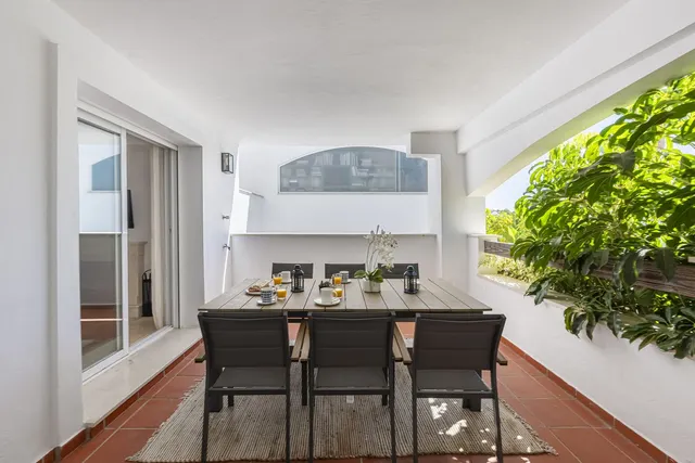 Planta baja 2 habitaciones 90m² en alquiler - Marbella — 29