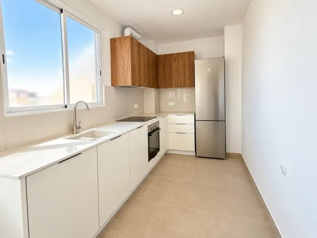 Piso de 4 habitaciones y reforma integral en pleno centro de Valencia — 6
