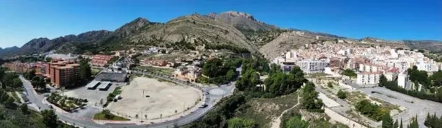 Sensacional suelo urbano con uso residencial o terciario — 2