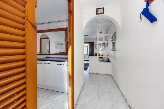 Spacious Apartment in Lomas de Mar, Torrelamata — 20