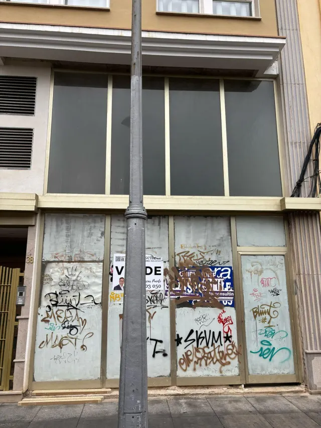 LOCAL IDEAL PARA HOSTELERIA EN EL CENTRO DE GANDIA — 2