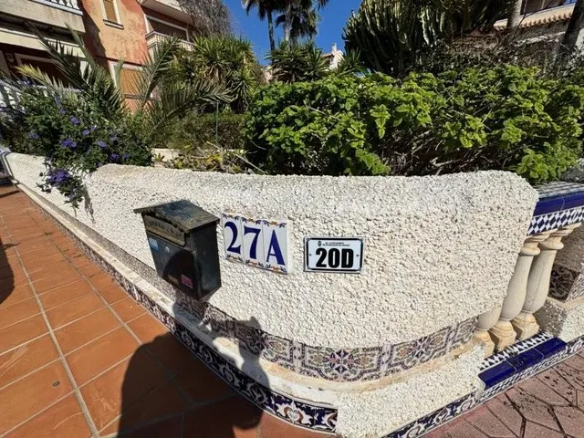 VISTAS AL MAR Y PLAZA DE GARAJE — 49