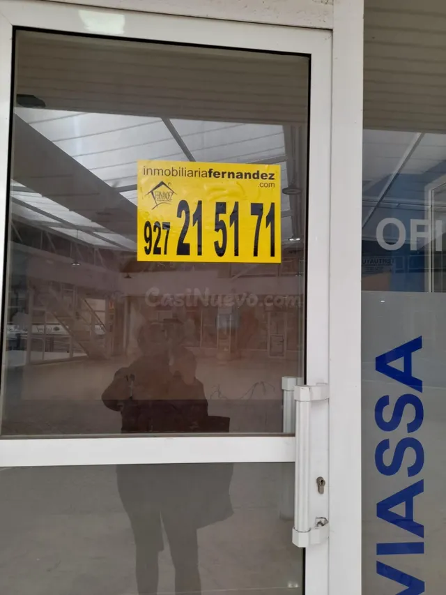 Se alquila local comercial en el Descubrimiento - foto 5