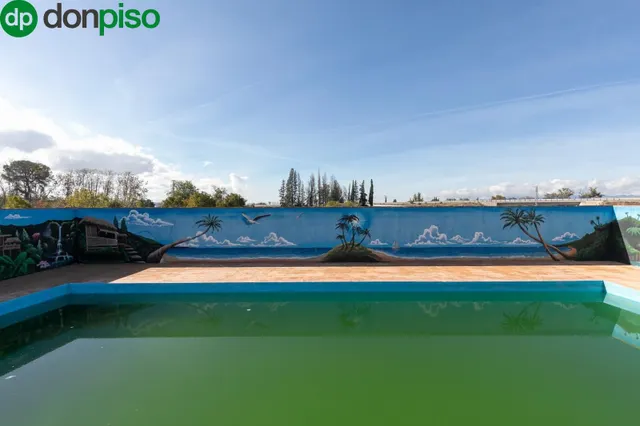 Cortijo grande más finca de 27000 metros — 14