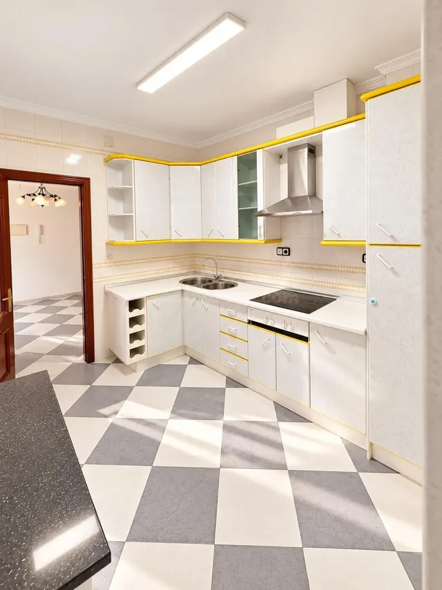 Alhaurín El Grande, Casa Mata, 4 Dormitorios, 2 baños, Gran Terraza, 2 Patios Interiores — 3
