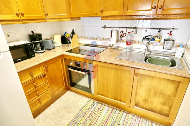 Espectacular bungalow en esquina con gran solárium, jardín privado y piscina en Guardamar del Segura — 14