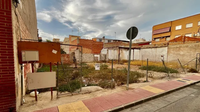 SOLAR URBANO 296 M2 EN EL PALMAR – PROYECTO VISADO, 16 M DE  - foto 2