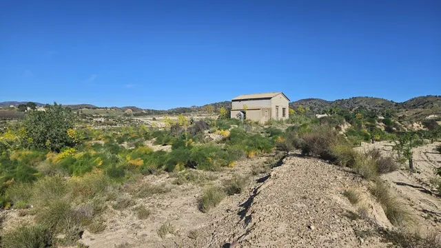 Se vende terreno rústico de 6.700 m2 en Corvera — 2