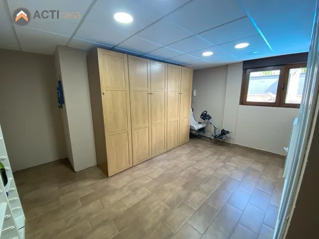 VENTA ADOSADO EN R-66 — 8
