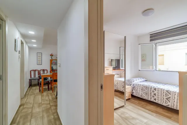 Espectacular piso, muy luminoso y listo para entrar a vivir en Prat de Llobregat!! — 26