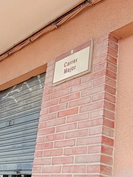 SE VENDE PISO OKUPADO EN Calle Major Nº 336 Salt (Girona) - foto 3