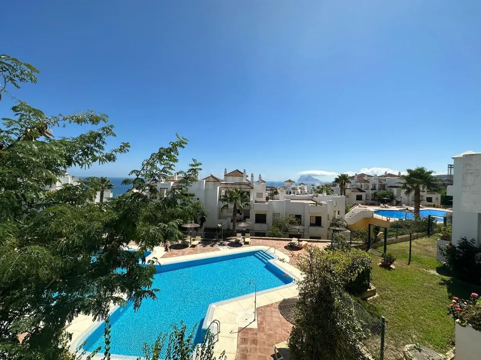 Apartamento 2 habitaciones 100m² en venta - Playa la alcaidesa
