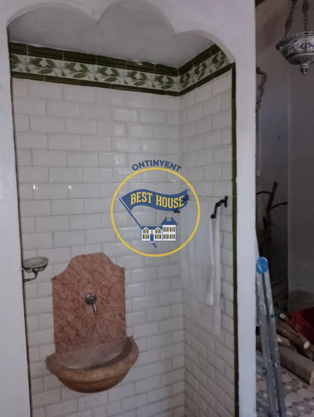 CASA HISTÓRICA CON TERRENO URBANO A LA VENTA EN MONTAVERNER!!! — 24