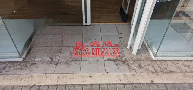 ¡¡MAGNIFICO LOCAL, AMPLIO Y DIAFANO EN ZONA CONCURRIDA DE ELCHE!! — 17