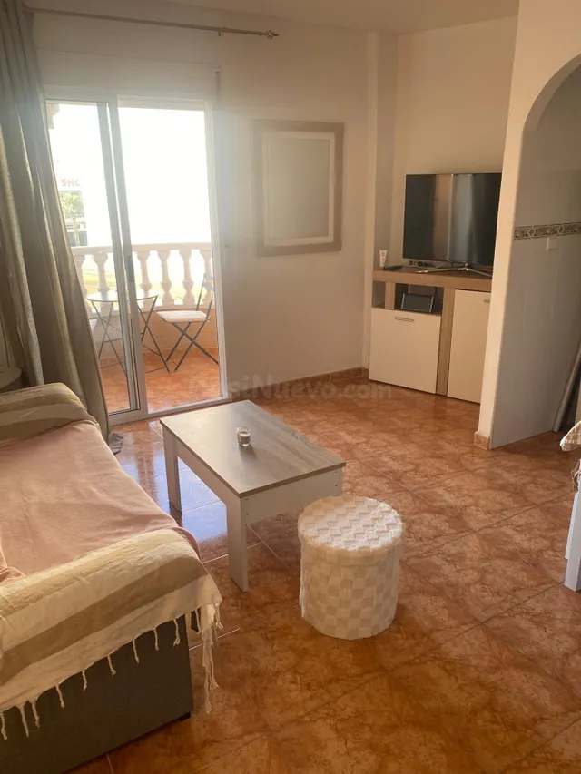 OPORTUNIDAD!!!!! APARTAMENTO CENTRICO CON PISCINA COMUNITARIA — 5