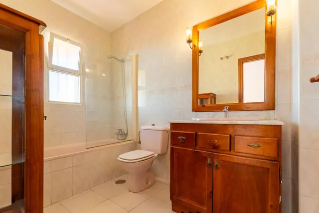Ático con 100 m2 de espacio exterior, vistas panorámicas y garaje en el centro de Fuengirola – 375.000 € — 31