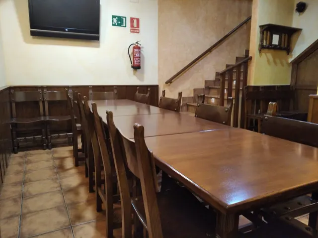 VENTA DE LOCAL Y NEGOCIO HOSTELERÍA EN ZAMORA ZONA LA VAGUADA — 4