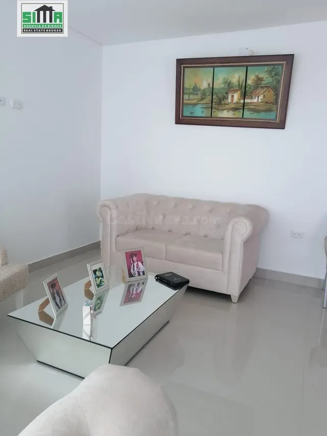 VENDE APARTAMENTO EN BARRIO DE CRESPO - foto 2