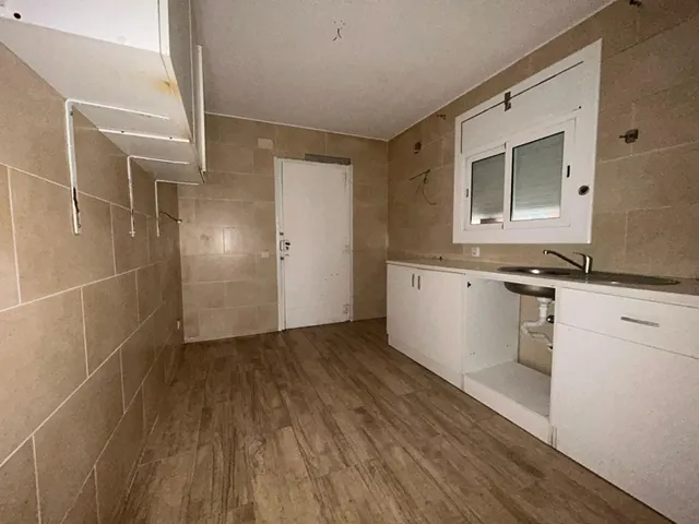 CASA PARA REFORMAR — 7