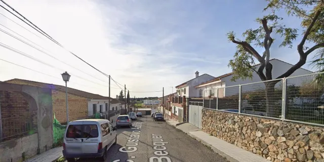 CASA EN EL GARROBO