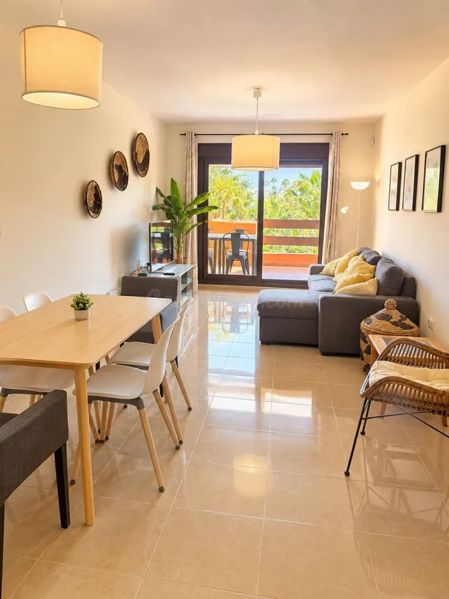 Apartamento de 2 Dormitorios con Vistas al Mar en Playa del  - foto 3