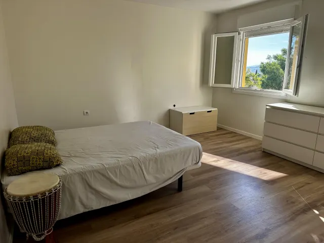 Duplex con apartamento independiente y patio privado en Málaga — 32