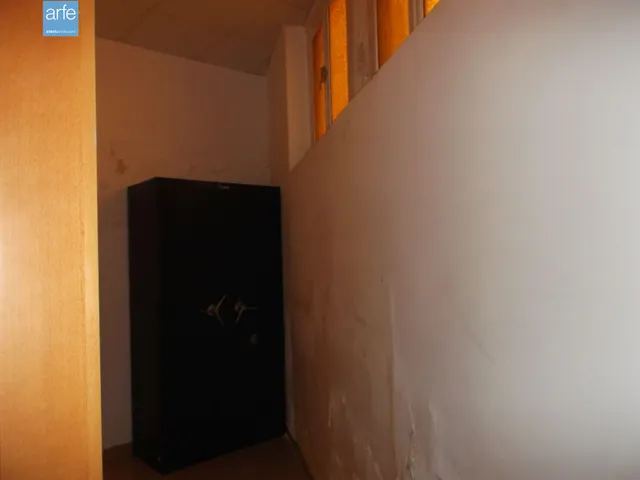 EDIFICIO EN VENTA EN MANRESA — 9