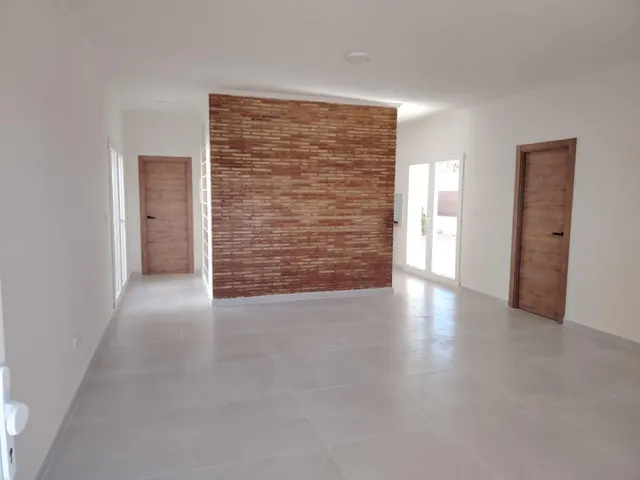 Chalet reformado situado a 2 km de la población — 10