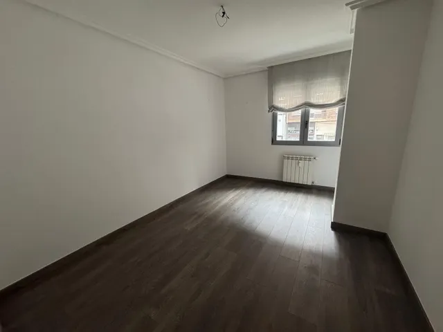 SE VENDE EXCLUSIVO PISO EN ZONA ALTA DE PONFERRADA — 9