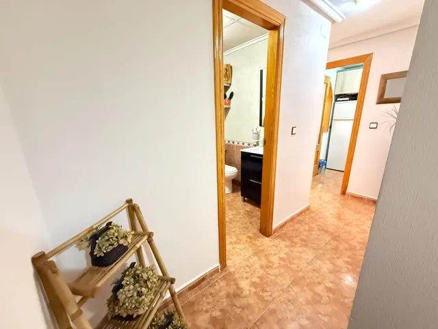 Apartamento de 2 dormitorios con orientación sur y garaje a 650 metros de playa del cura!!!!! — 34