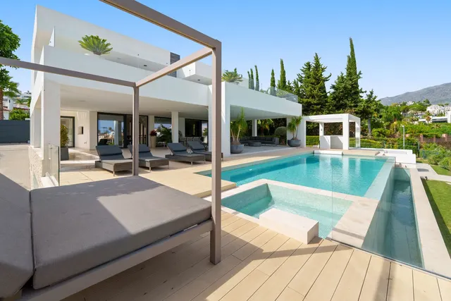 Chalet 5 habitaciones 473m² en venta - Marbella - foto 3