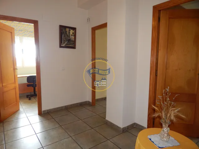 CHALET CON PISCINA Y VISTAS PRIVILEGIADAS. — 47