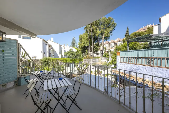 Chalet 12 habitaciones 500m² en venta - Marbella — 18