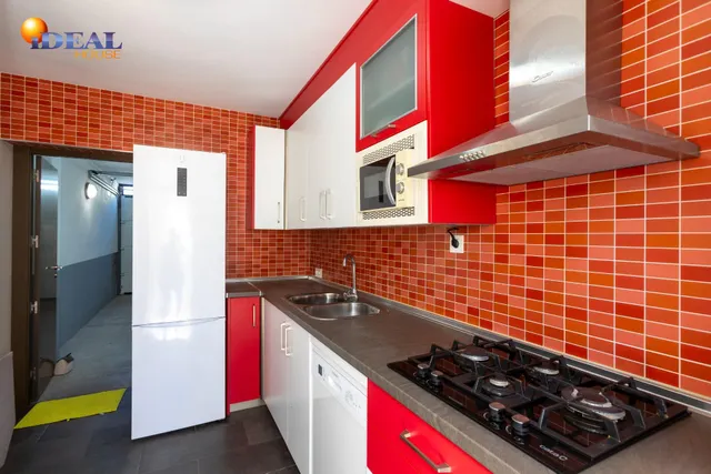 PRECIOSA CASA EN TORRENUEVA — 15